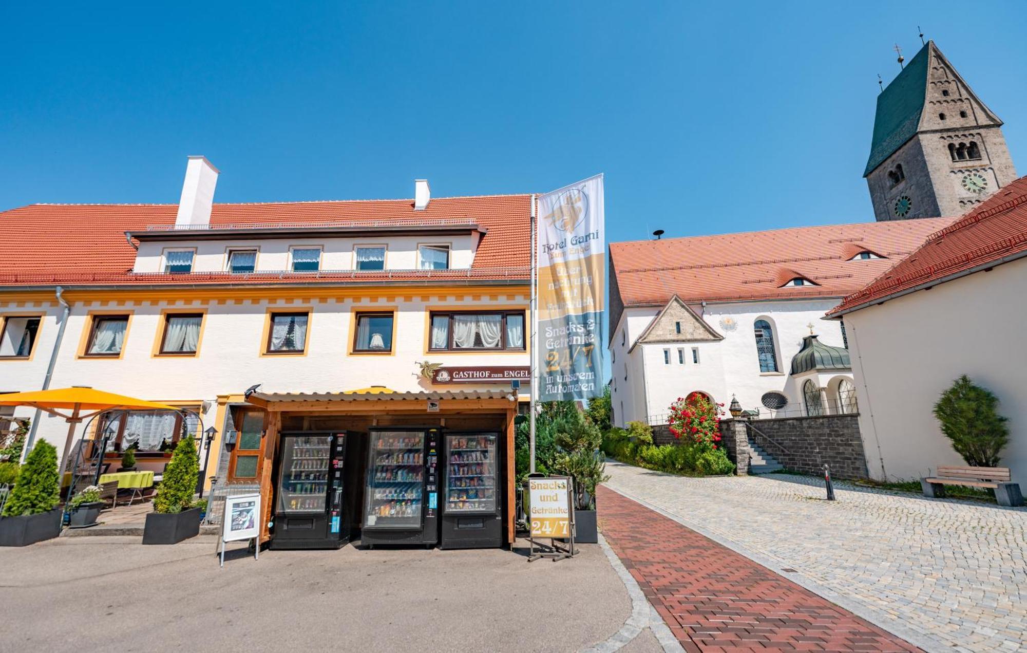 Hotel Garni "Zum Engel" Oberguenzburg Exterior foto